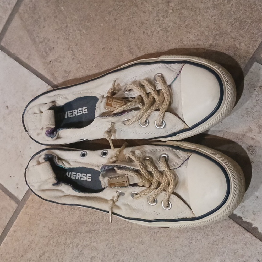 Converse shoe 6.5